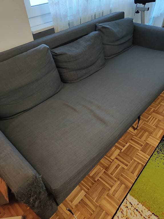 2 Sofa - 3 Sitzplätze