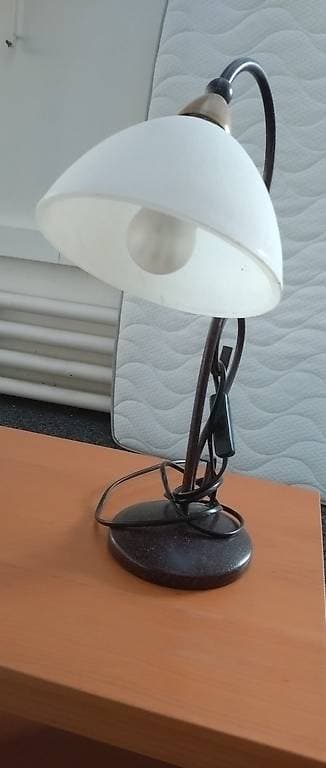 Diverse Nachtischlampen