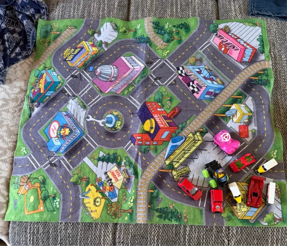 spielteppich 70x80 mit autos