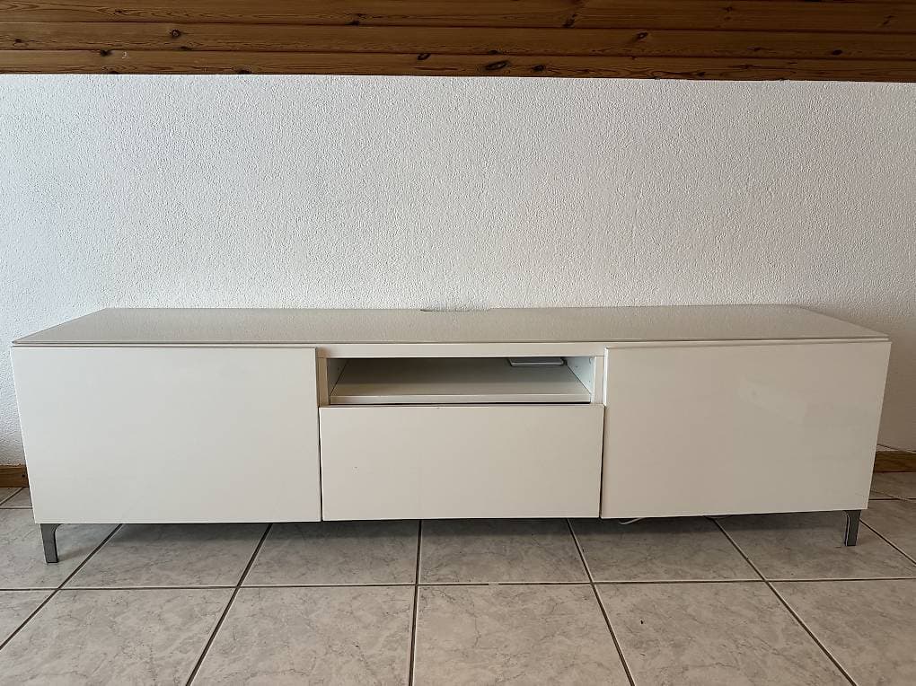 Ikea TV-Möbel