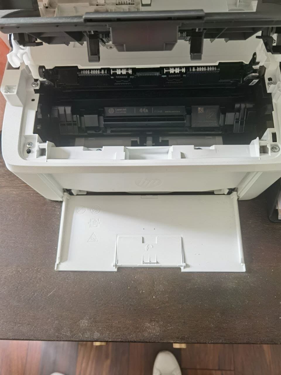 HP Laserdrucker und Scanner