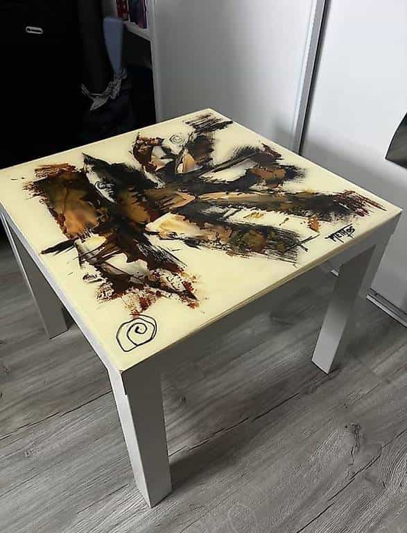 Abstrakt Tisch