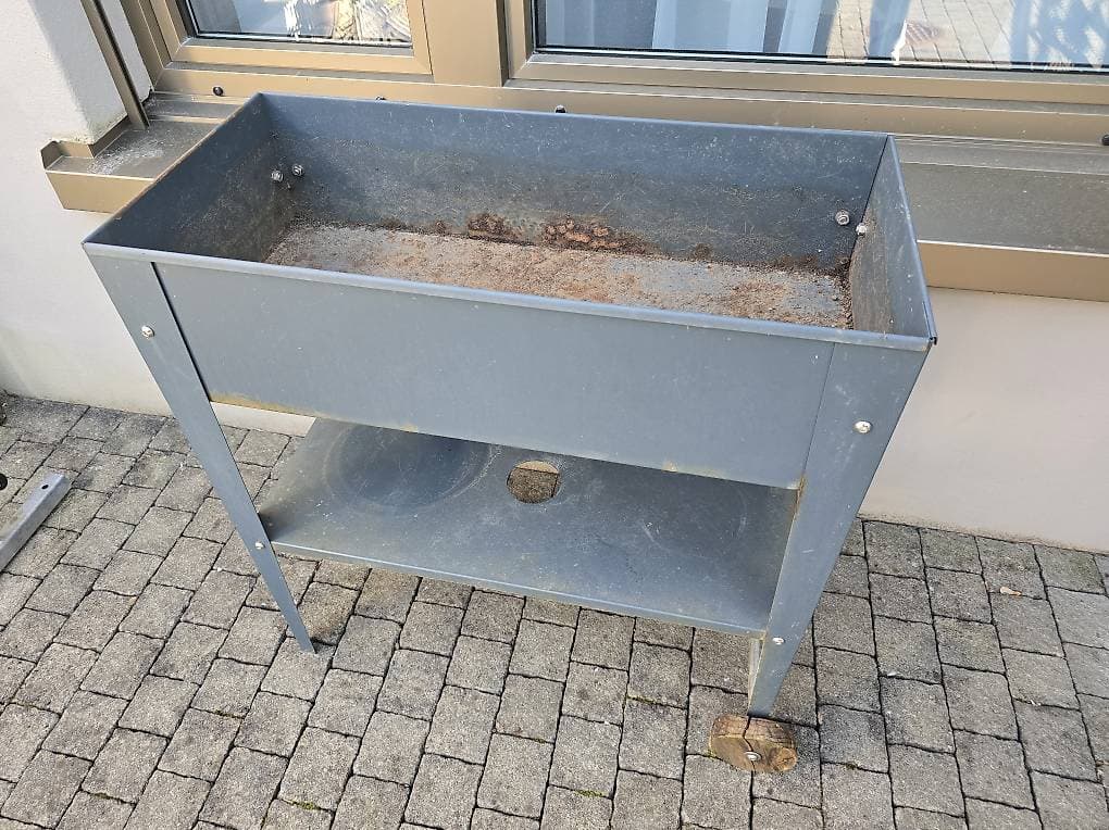 Herstera Hochbeet kostenlos abzugeben