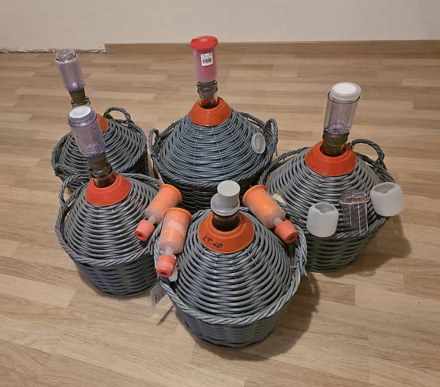 Korbflaschen