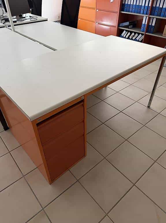 Bureaux Lista