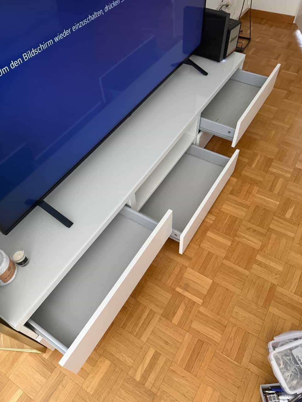 TV-Möbel weiss
