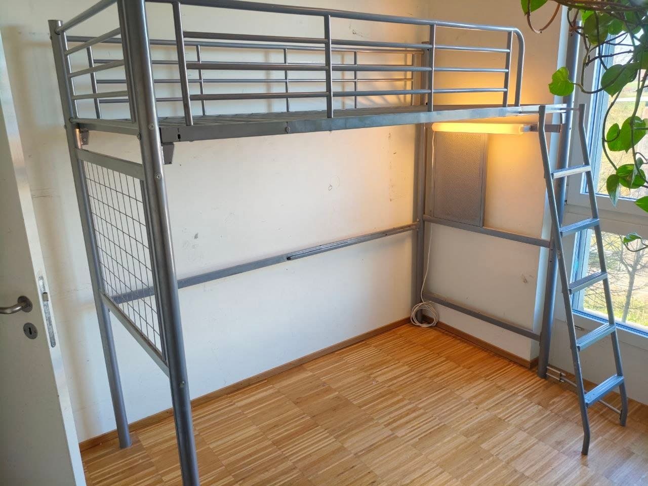 Hochbett Stahl mit Zubehör