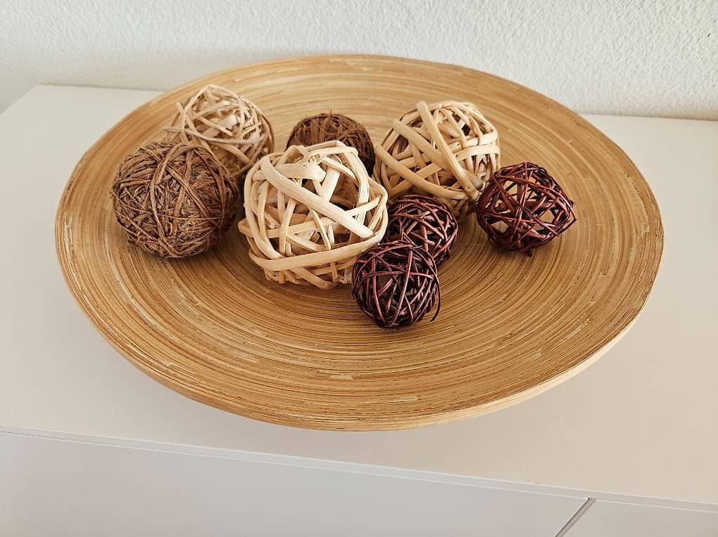 plateau décoratif avec boules