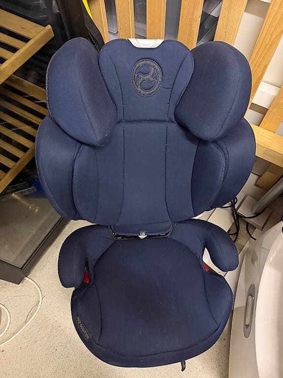 Cybex Solution Z-fix Platinum Kindersitz blau- GRATIS