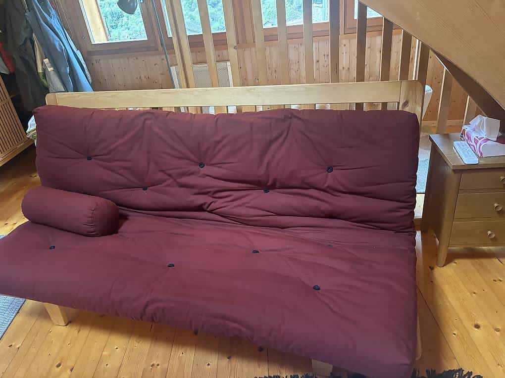Futonbett / Futon-Sofa gratis Divano letto futon gratis