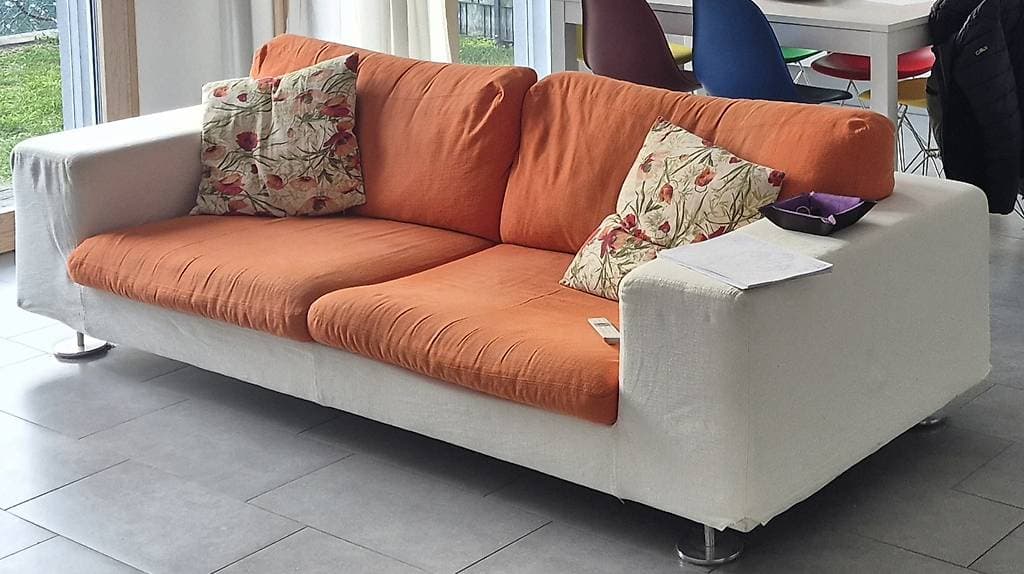 Divano lungo 2 metri