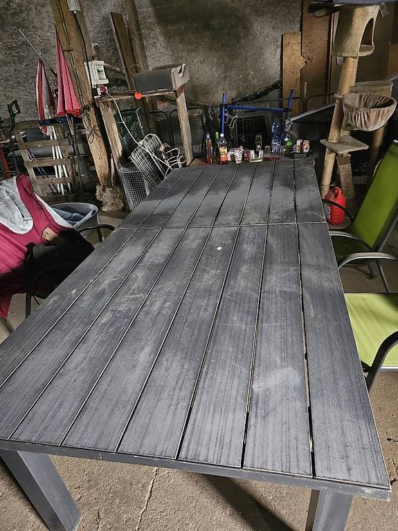 Gartentisch
