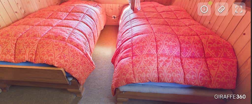 2 lits à ressorts, 190x90