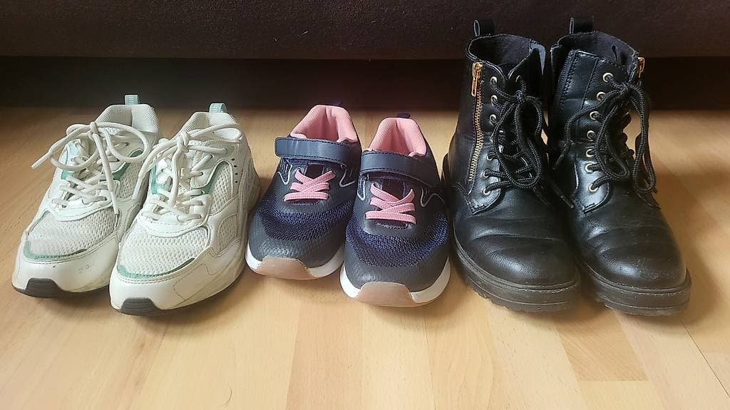 Chaussures filles à donner
