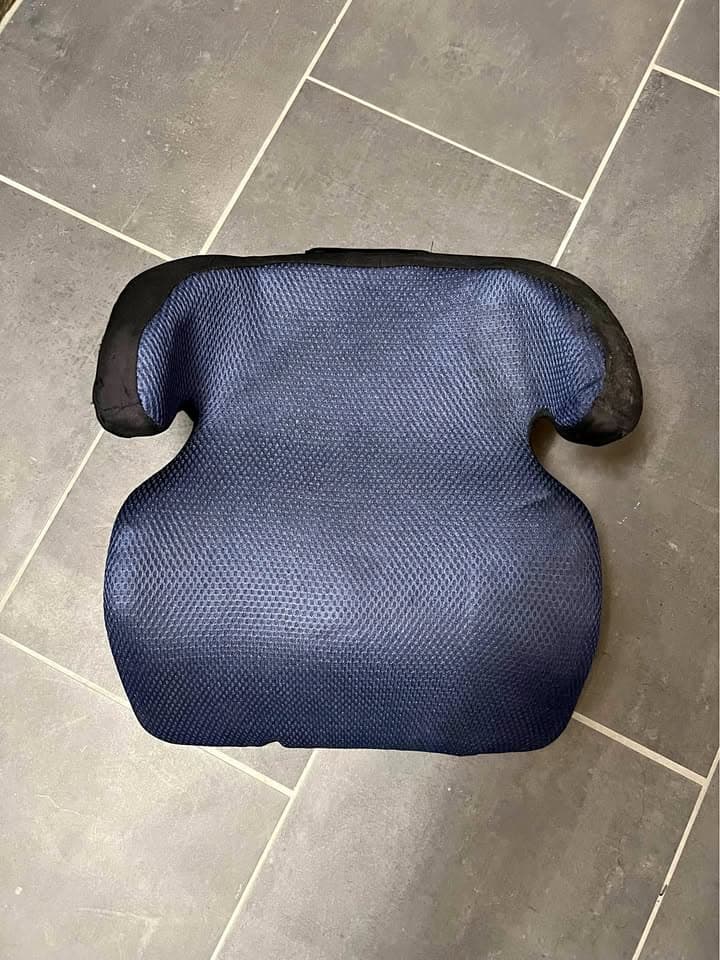 Gratis Kindersitz / Sitzerhöhung