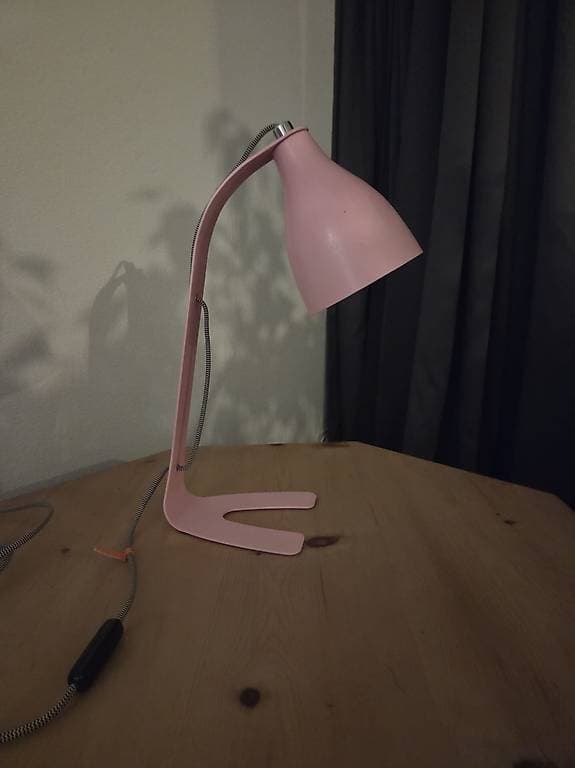 Schreibtischlampe Leitmotiv