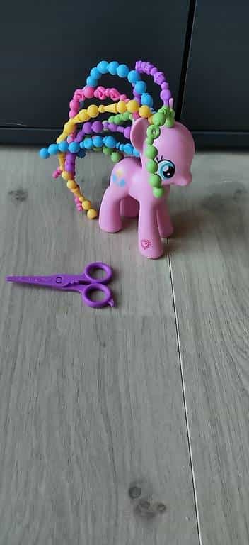 Hasbro Pony