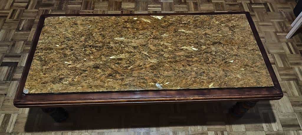 Table basse effet marbre À DONNER