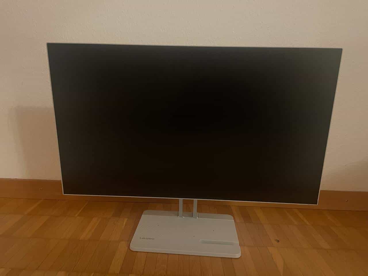 Lenovo Monitor