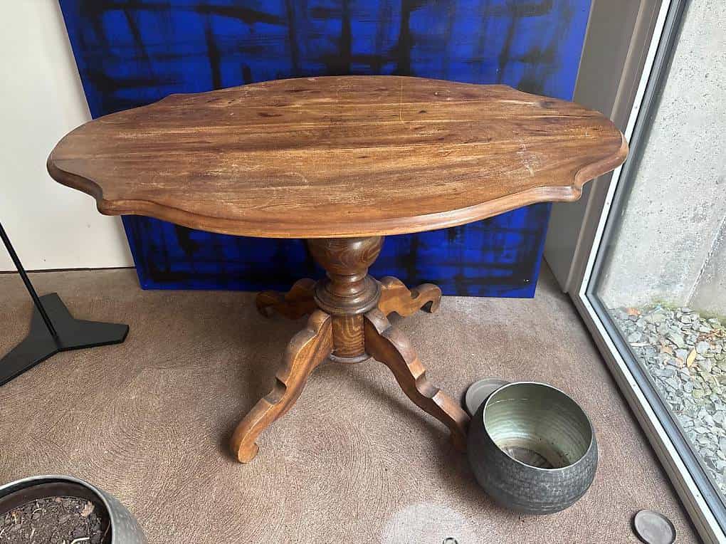 Table en noyer