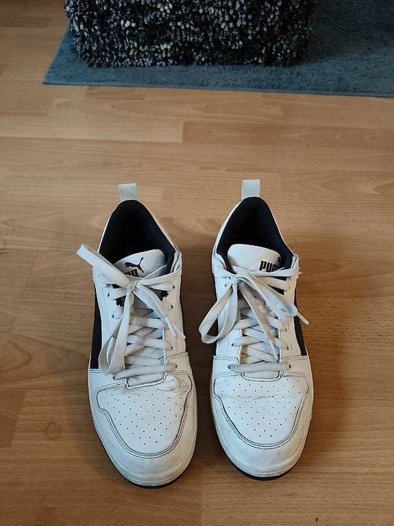 Sneakers von Puma, sehr wenig getragen Gr 43