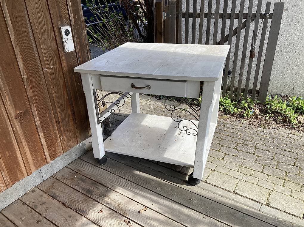 Boy zum Restaurieren / neu Streichen