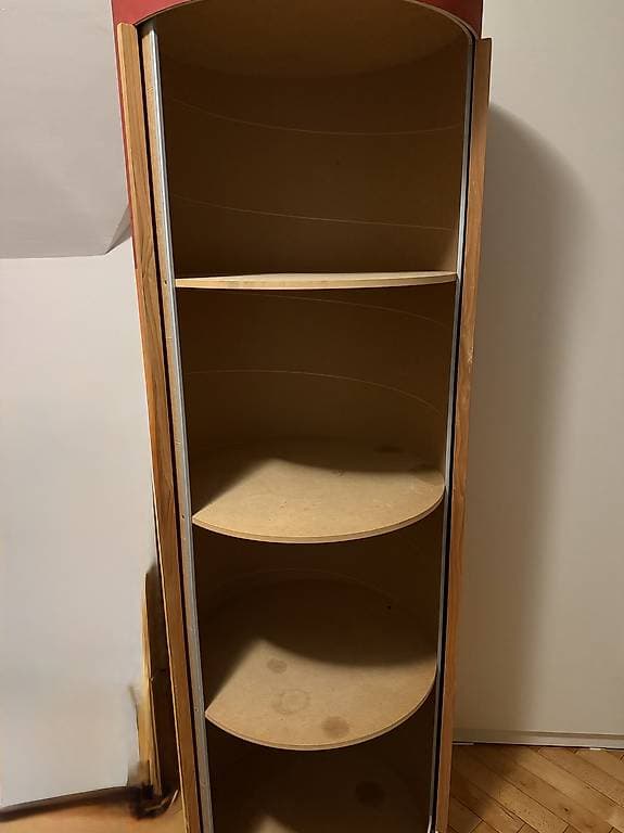 Drehschrank zu verschenken