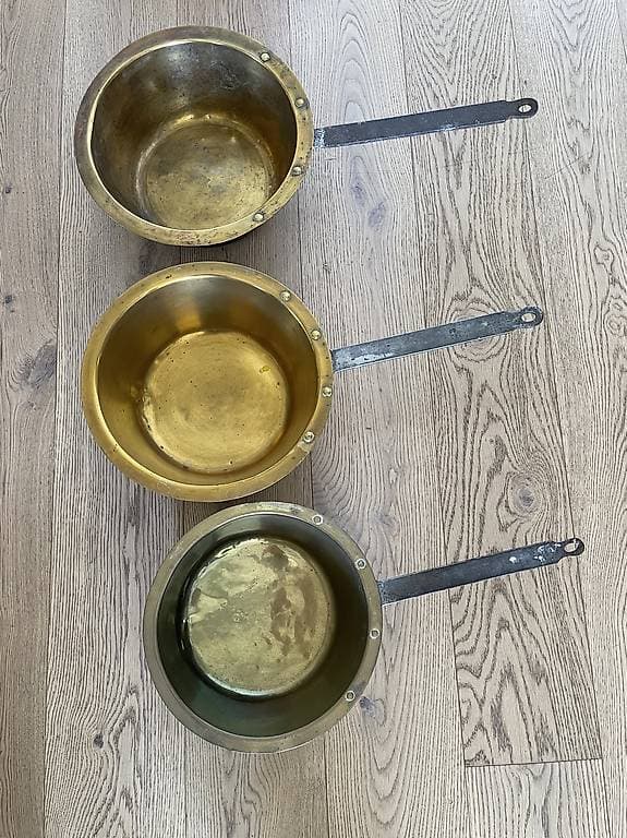 3 anciennes casseroles en laiton