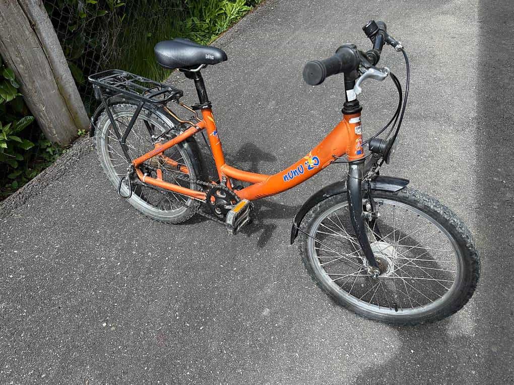 Vélo enfant 6-9 ans, roues 20"