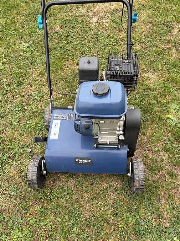 A DONNER Scarificateur thermique marque EINHELL BG SC 2240 P