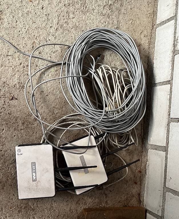 LAN-Kabel und Router