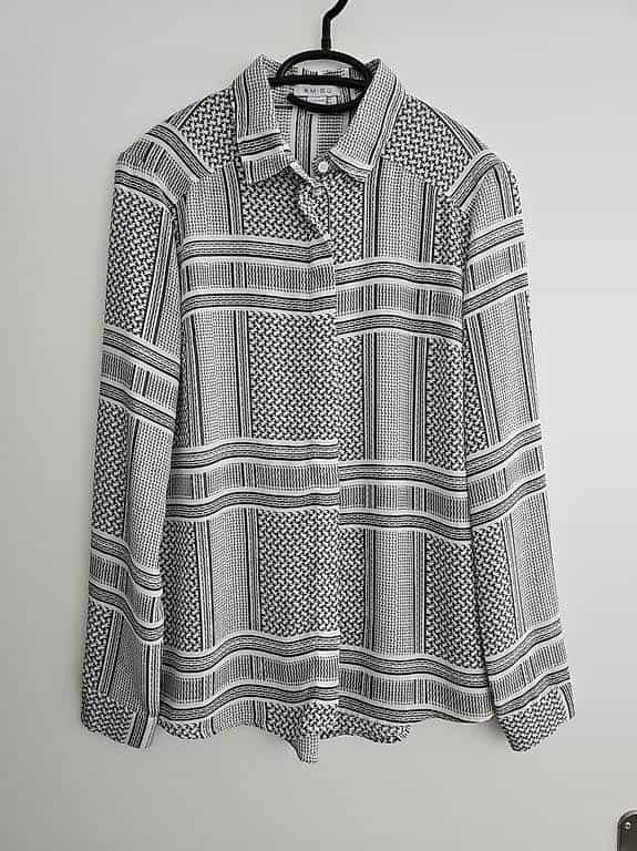 Bluse Gr. XS zu verschenken