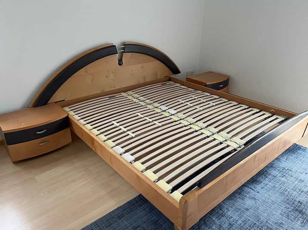 Doppelbett Massivholz