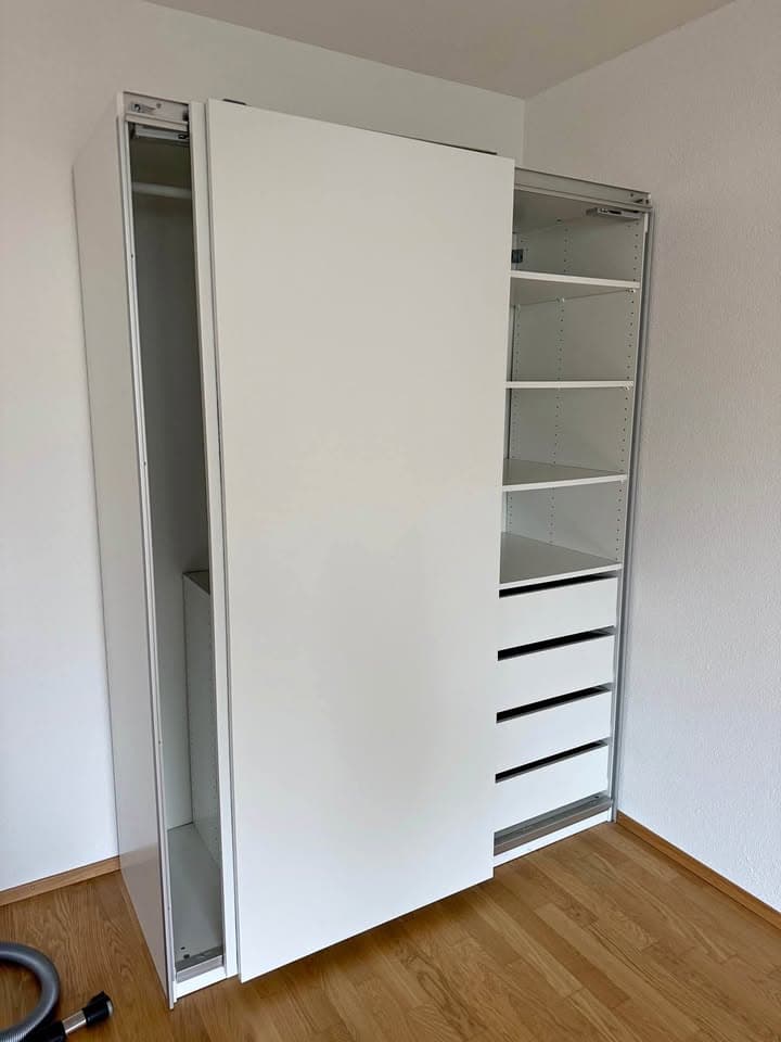 Gratis Schrank