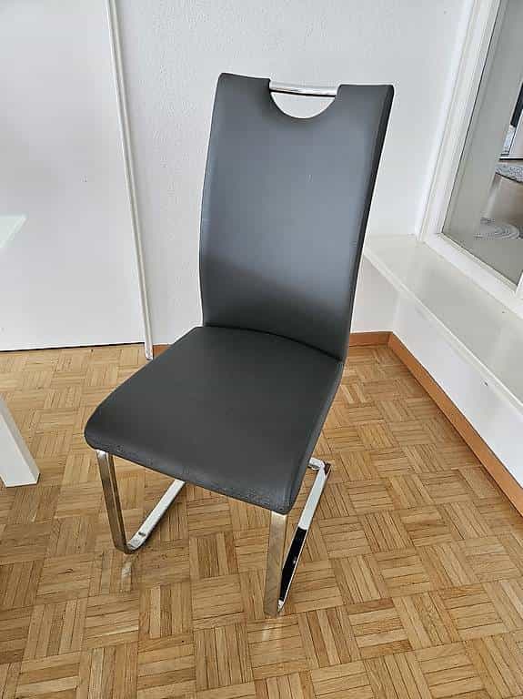 6 Chaises grises