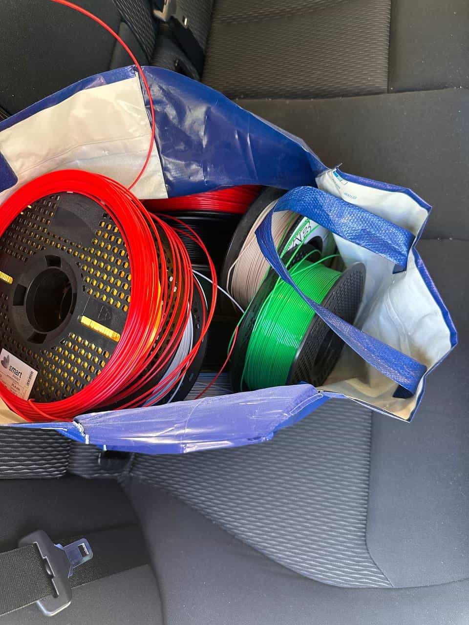 PLA Filament und ABS Spulen
