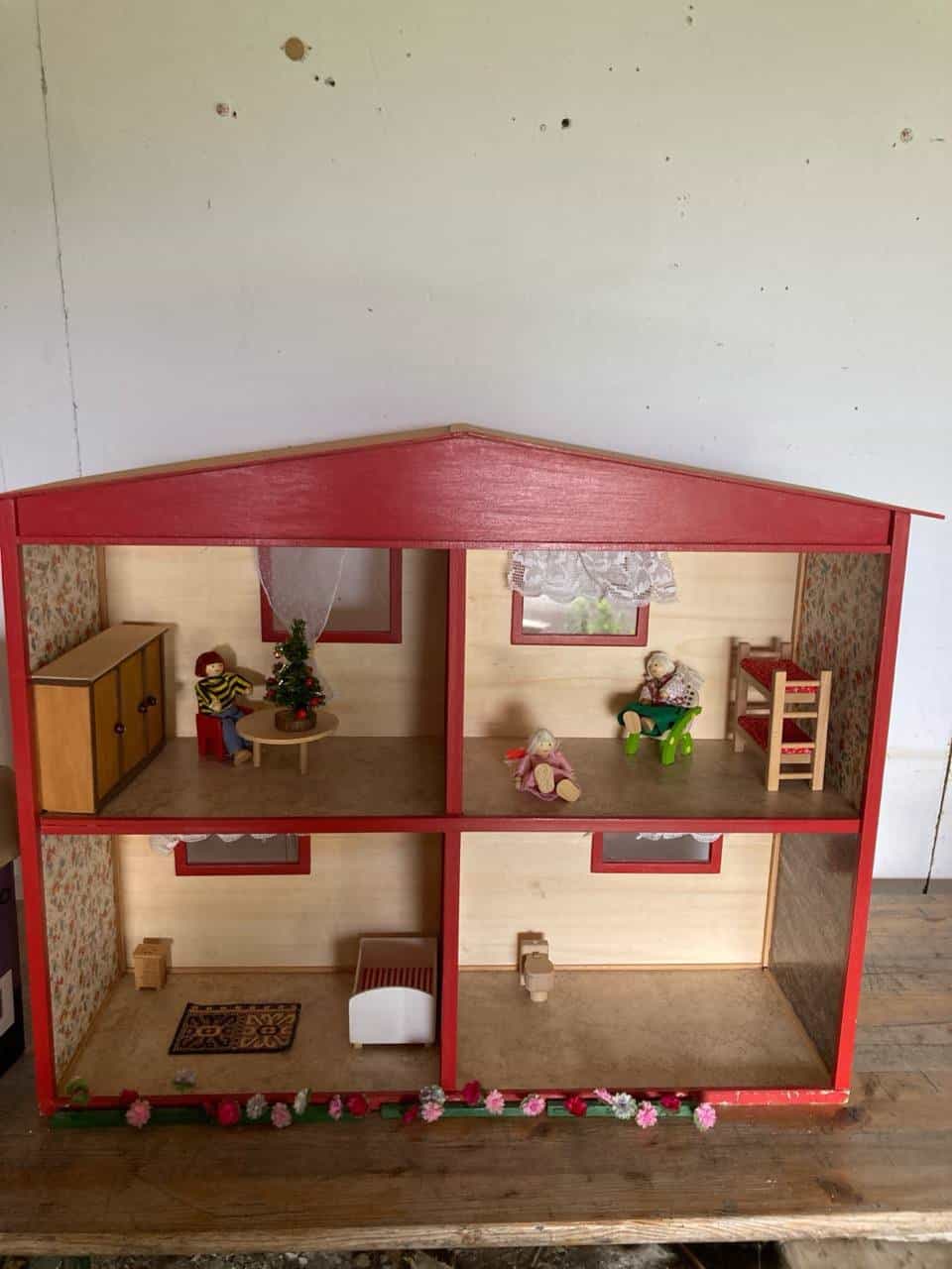 Puppenhaus mit Zubehör