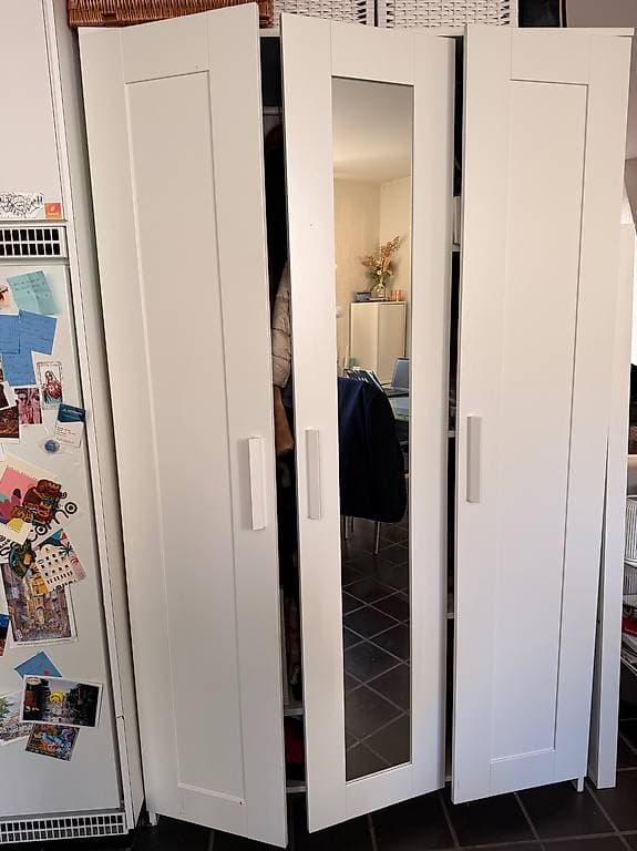 Gratis Ikea Schrank zum mitnehmen bis 03.06