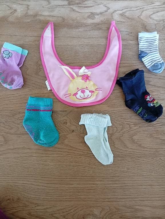 Baby Socken/Lätzchen