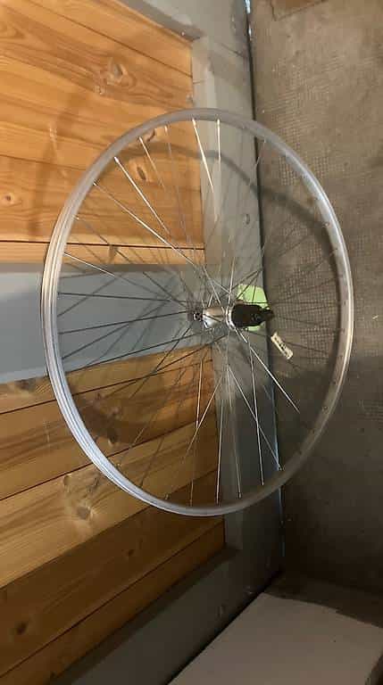 Roue arrière 700C 32-35