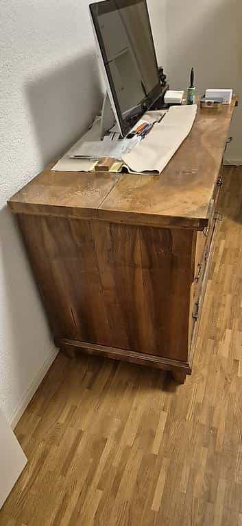 Holzkomode