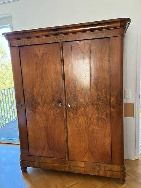 Schrank