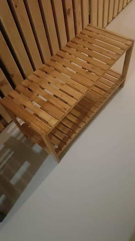 Schuhregal aus Holz