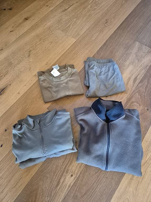 Armee Kleider