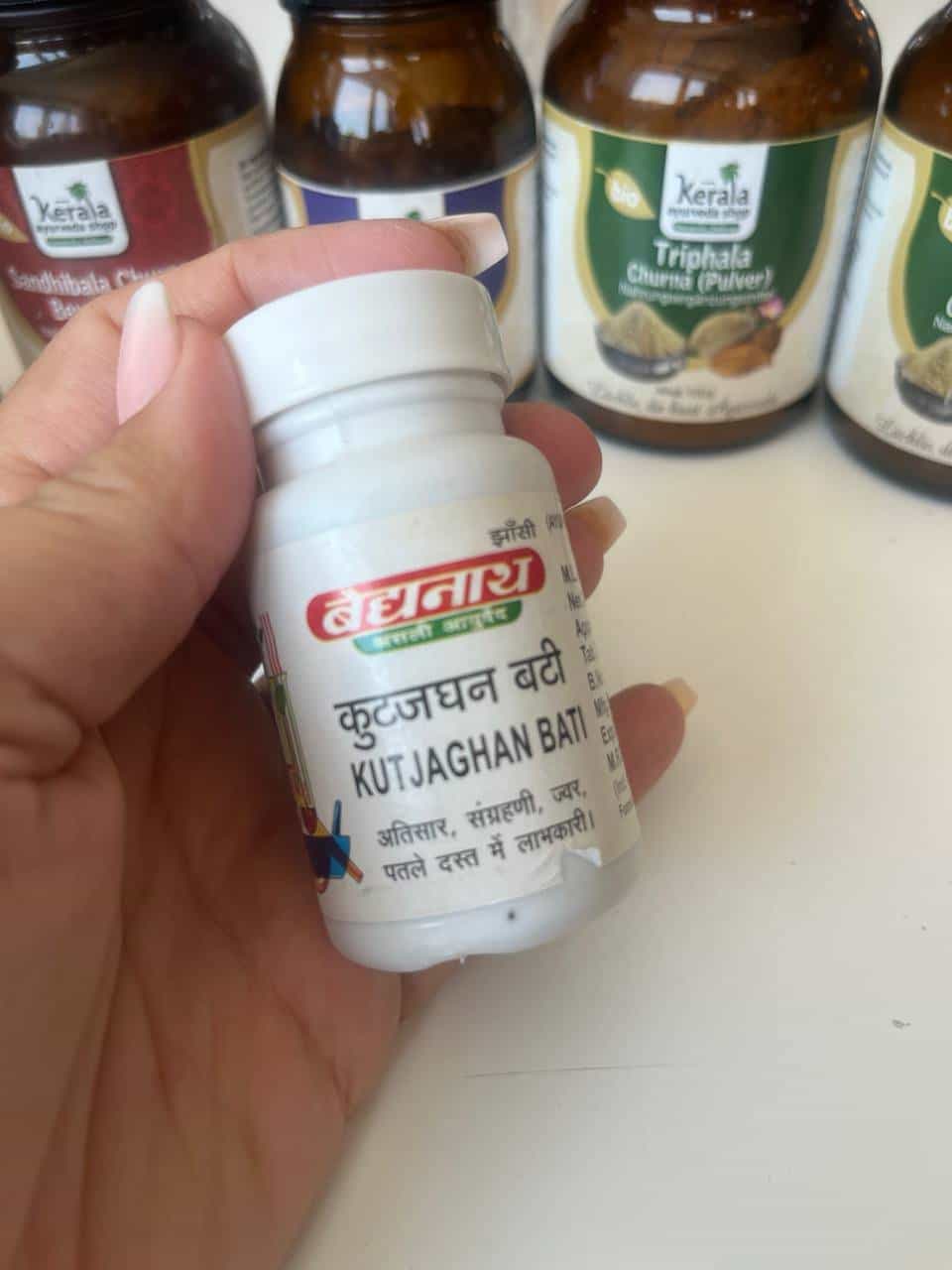 Bio Ayurveda Pulver und Presslinge