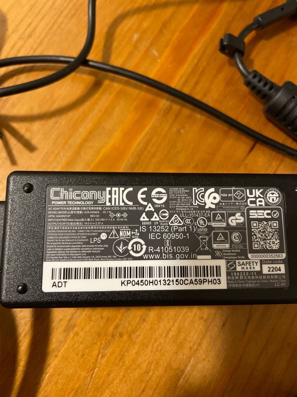 Acer Laptop Ladegerät 45W