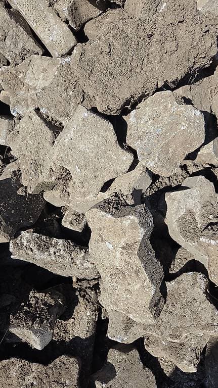 Gratis abzugeben: Verbundsteine für Selbstabholer