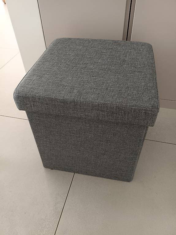 Pouf coffre de rangement pliable gris à donner