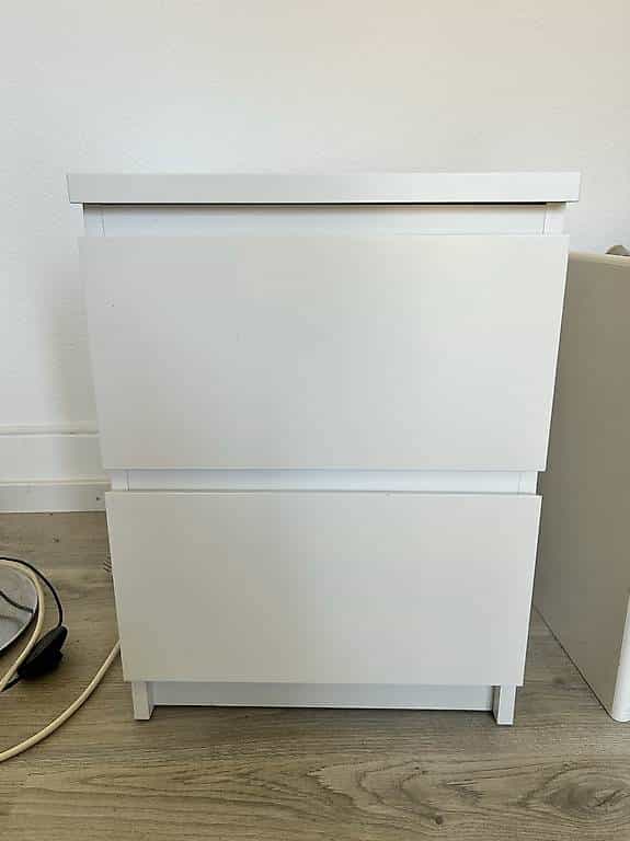 Table de chevet
