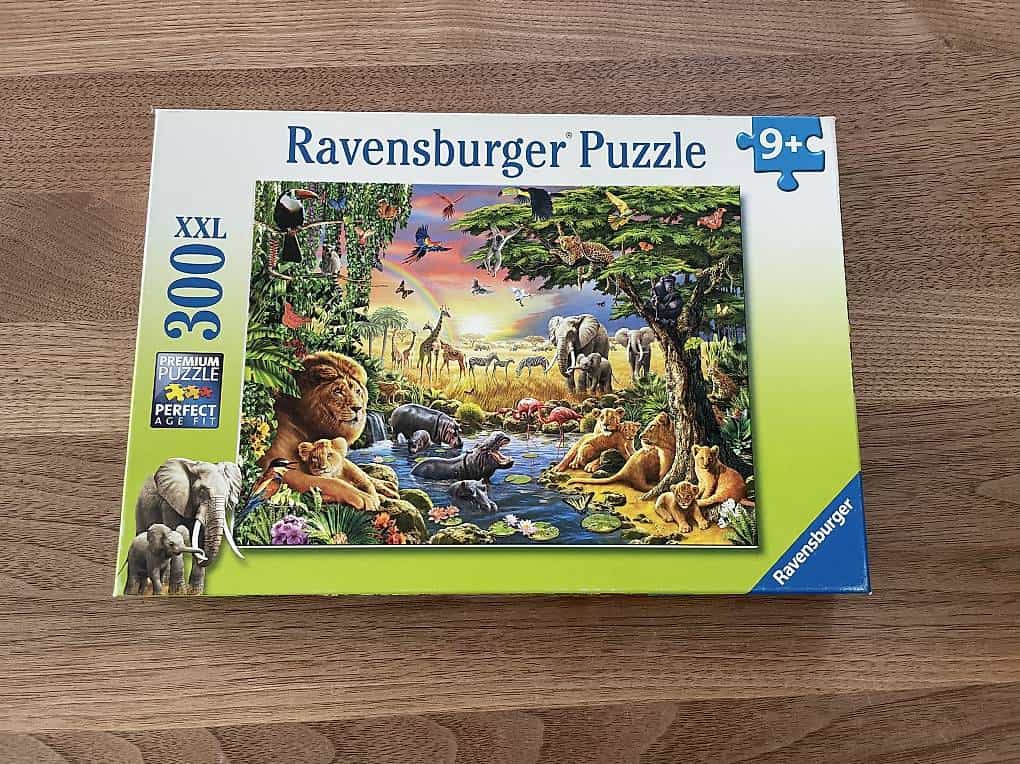 Puzzle Ravensburger 300 9+ zu verschenken